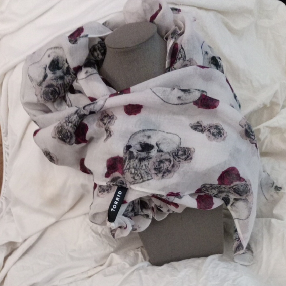 Torrid White and Red Skull Scarf